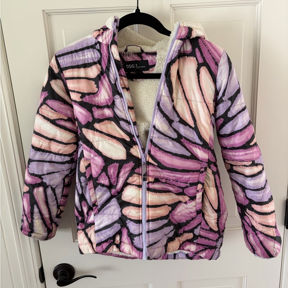DSG Girls Sherpa-Lined Winter Coat | Size Small | Butterfly/Monarch Print